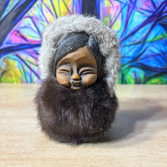 Wood Eskimo Nuni Doll Alaska - Picture 1 of 10